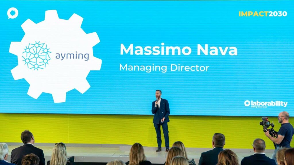 Massimo Nava di Ayming sul palco di IMPACT2030